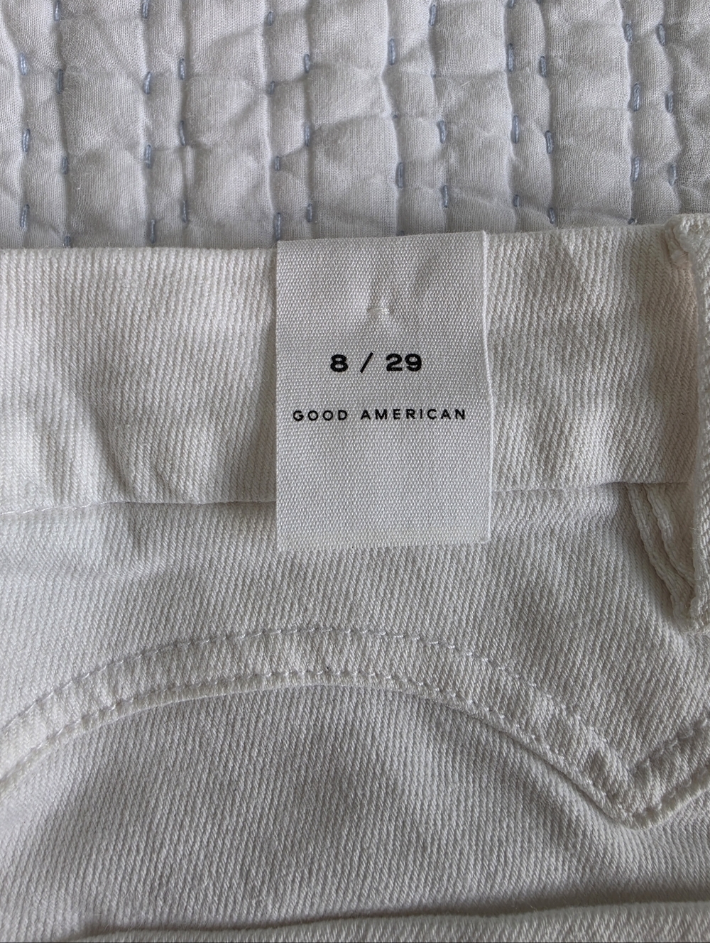Good American Good Classic Slim Bootcut Jeans White NWT Size 8/29 High Rise Flar - Picture 8 of 12